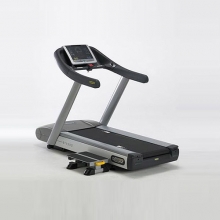 Run 700 MD Inclusive 跑步机 泰诺健 TechnoGym